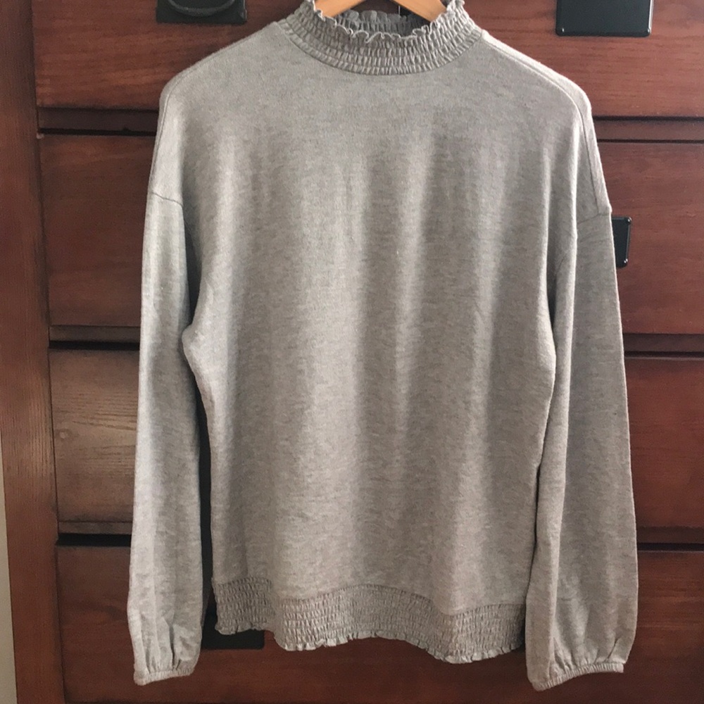 A New Day, Size Large, Gray Ruffle Neck Balloon Sleeve Tunic